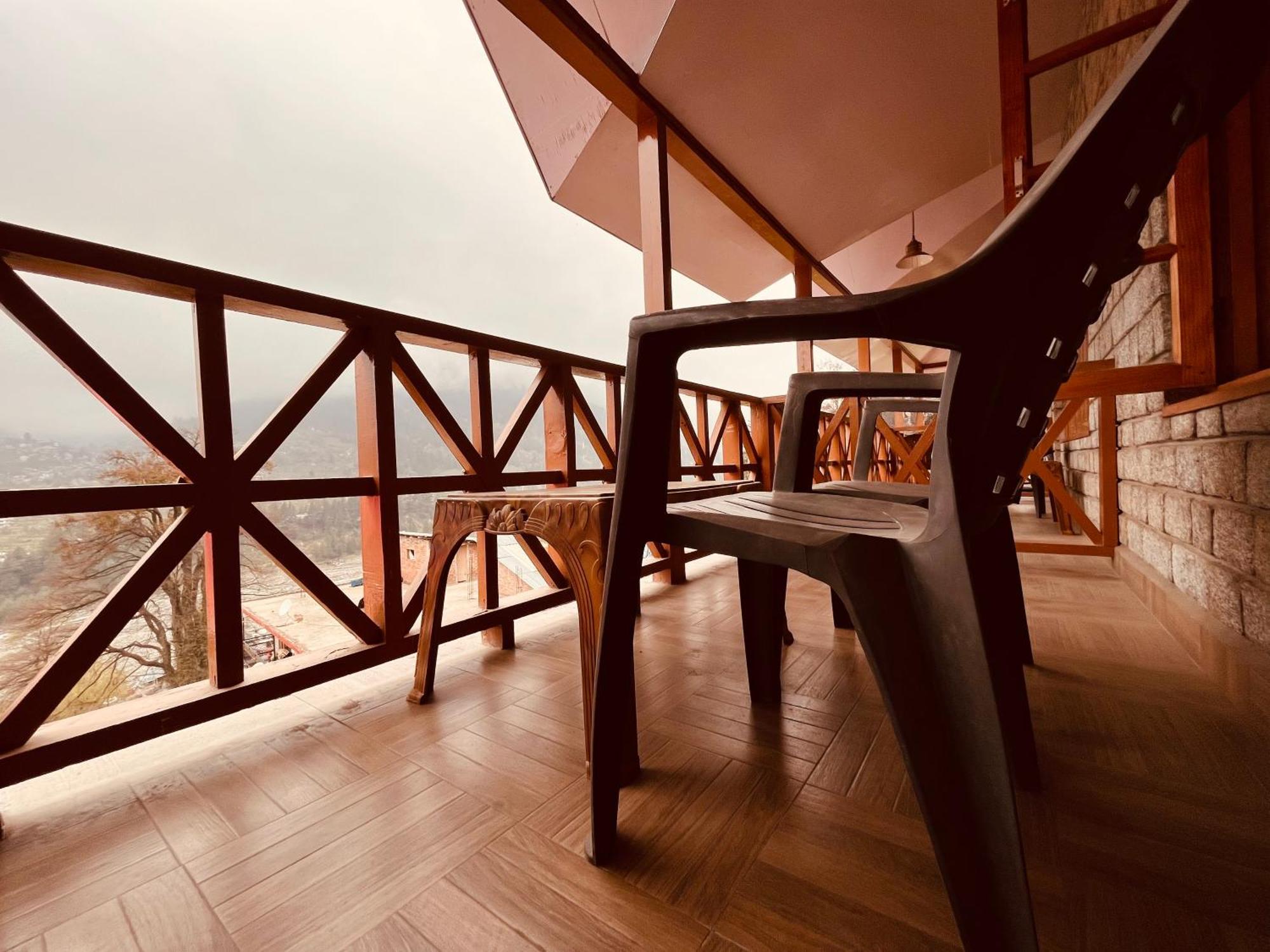 Sita Hotel & Cottage, Manali - A Boutique Wellness Hotel Екстериор снимка