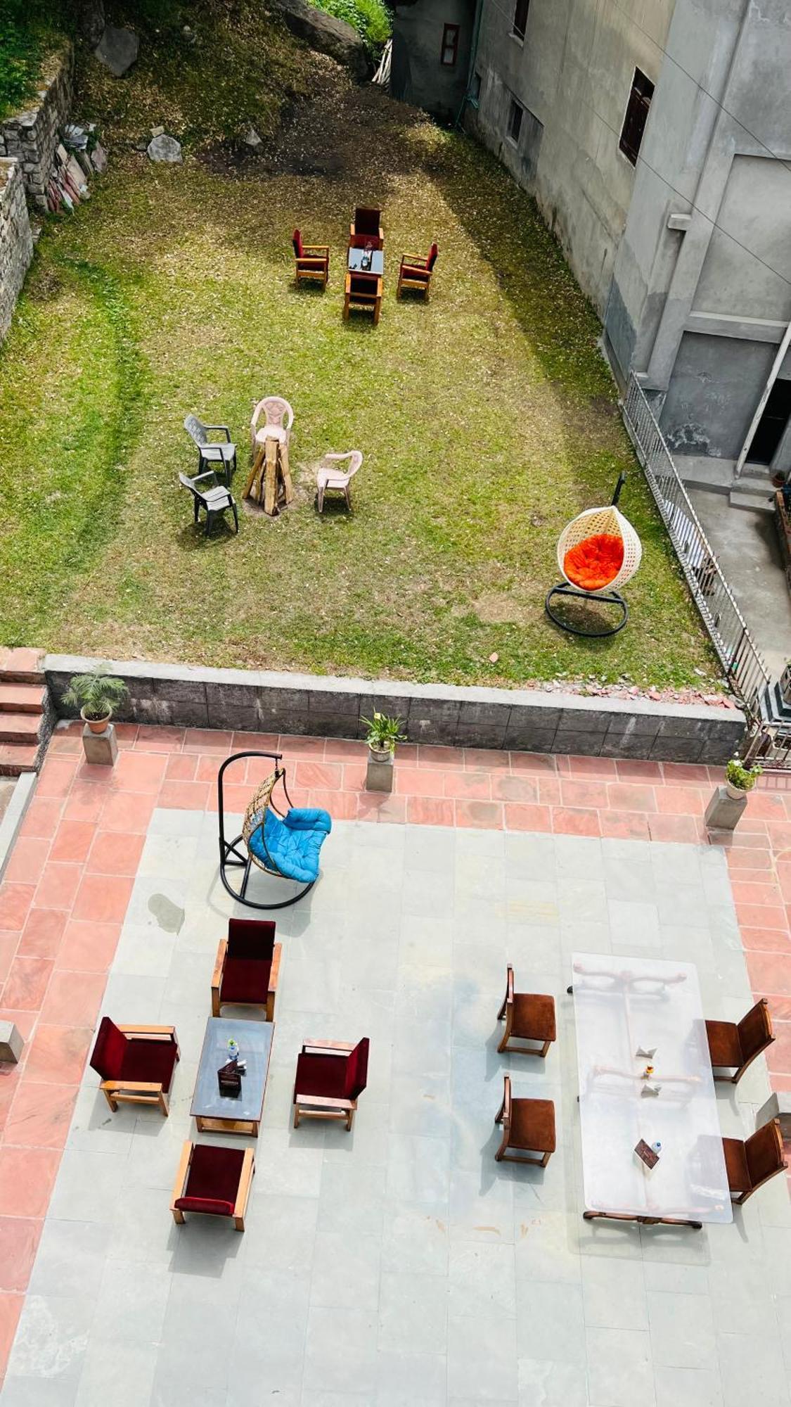 Sita Hotel & Cottage, Manali - A Boutique Wellness Hotel Екстериор снимка
