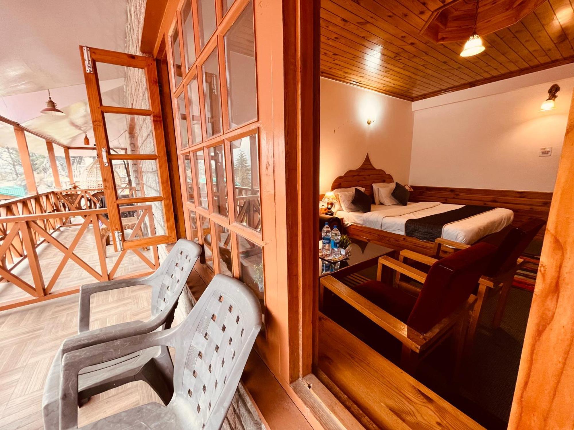Sita Hotel & Cottage, Manali - A Boutique Wellness Hotel Екстериор снимка