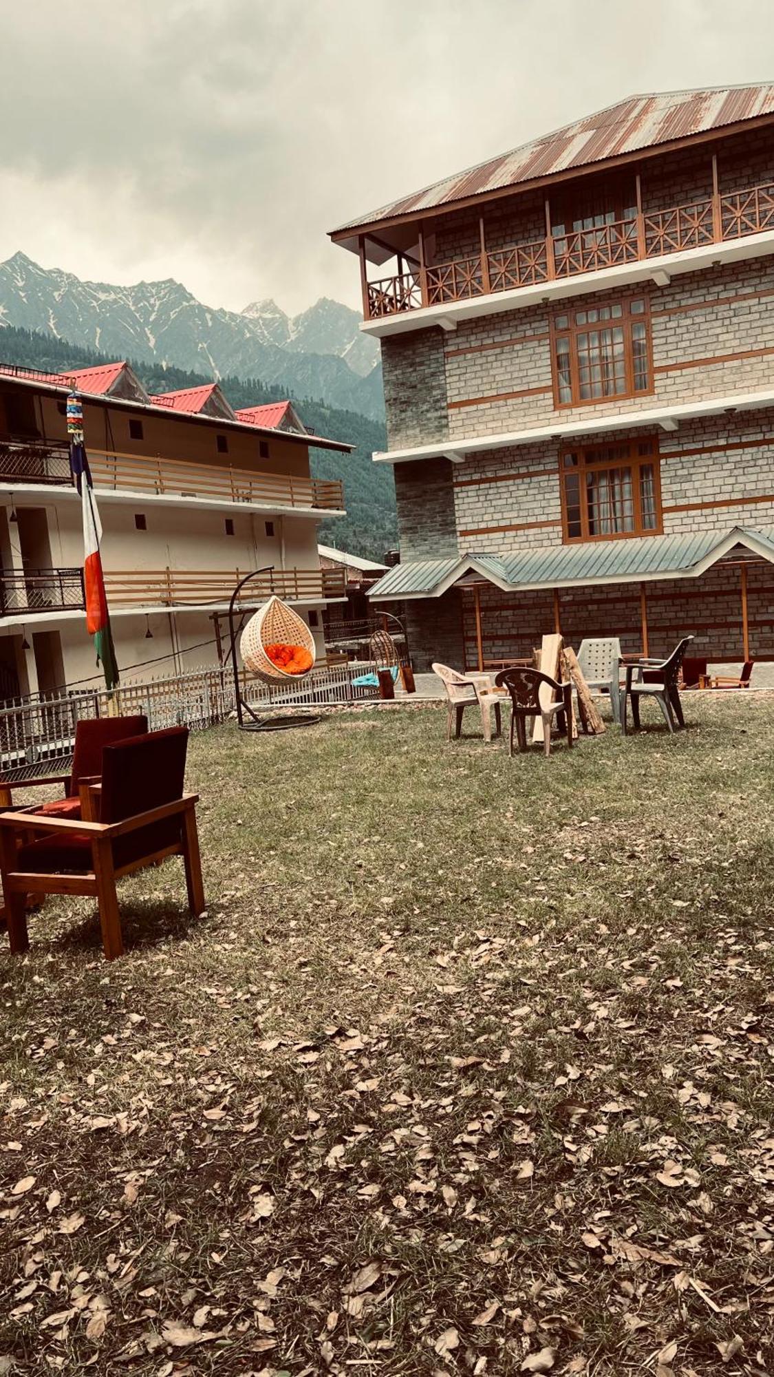Sita Hotel & Cottage, Manali - A Boutique Wellness Hotel Екстериор снимка