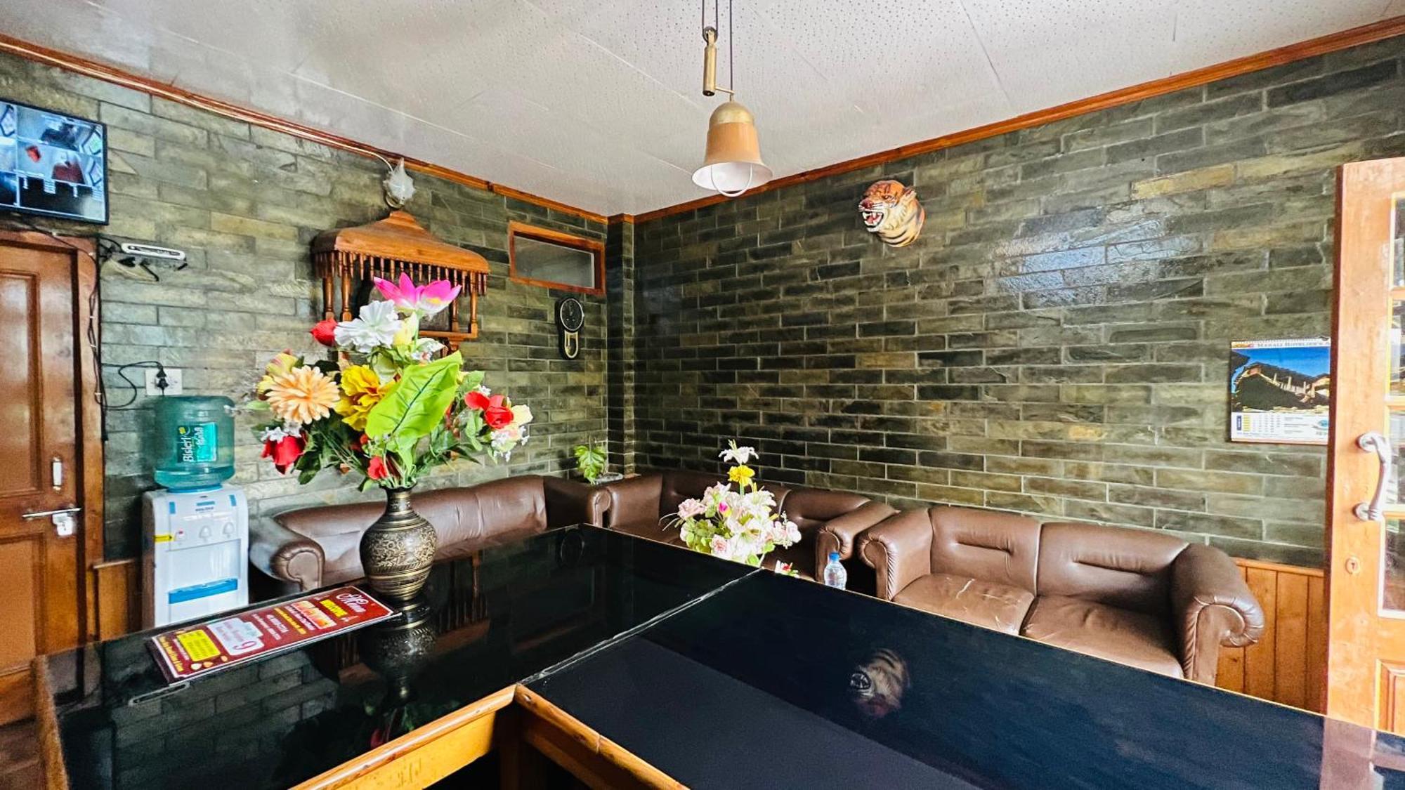 Sita Hotel & Cottage, Manali - A Boutique Wellness Hotel Екстериор снимка